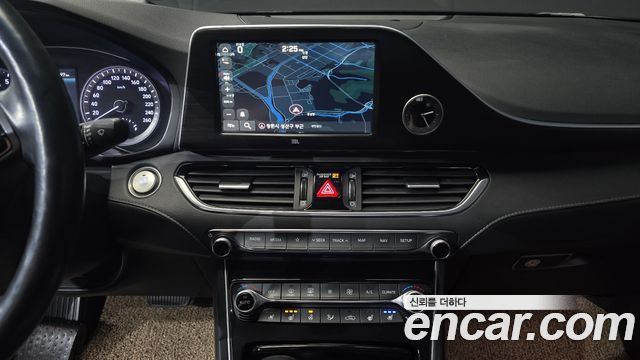 Hyundai Grandeur 2018 — photo 14