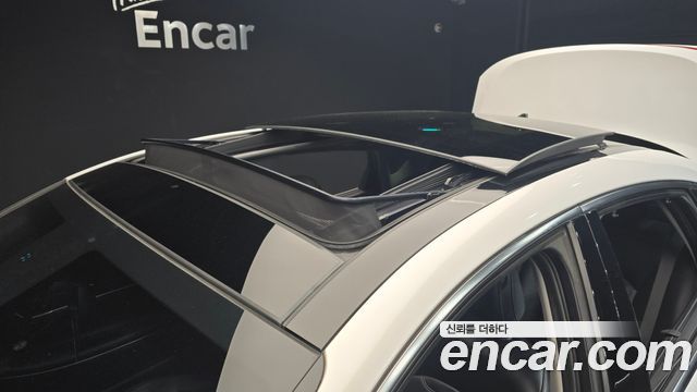 Hyundai Grandeur 2018 — photo 19