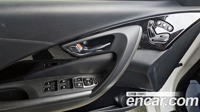 Hyundai Grandeur 2014 — photo 18