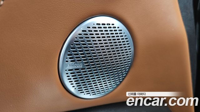 Kia Mohave 2023 — photo 17
