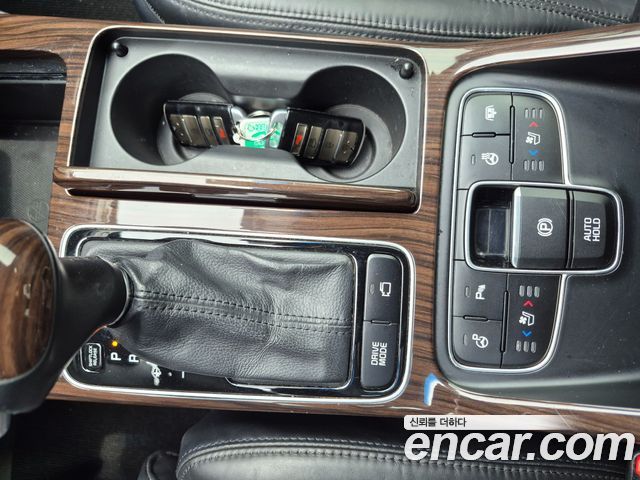 Kia K7 2015 — photo 8
