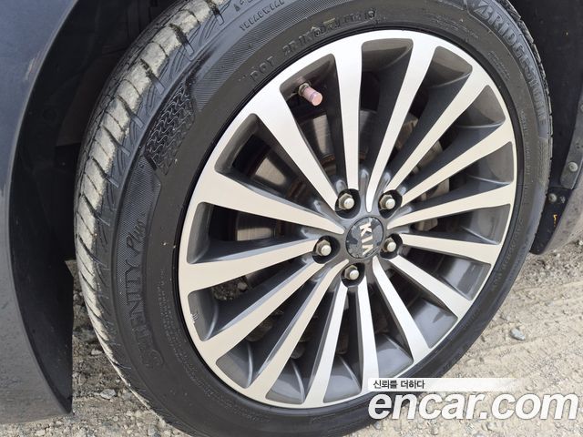 Kia K7 2015 — photo 16