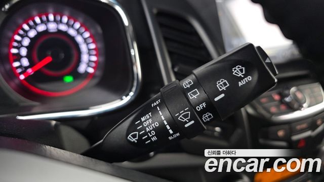 KG Mobility KORANDO 2018 — photo 30