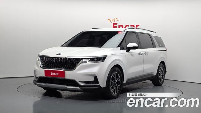 Kia Canival 2021 — photo 1