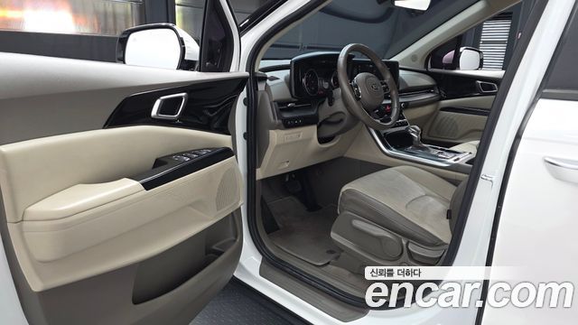 Kia Canival 2021 — photo 13