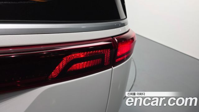 Kia Canival 2021 — photo 9