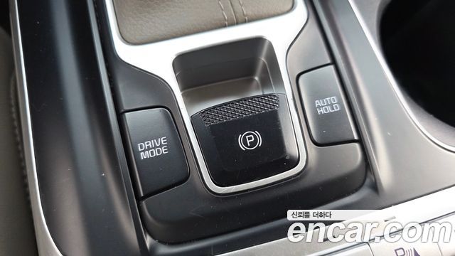 Kia Canival 2021 — photo 30