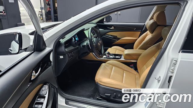 Kia K7 2020 — photo 13