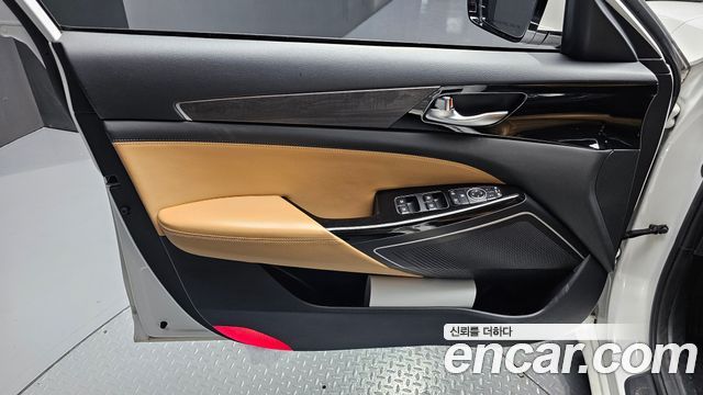 Kia K7 2020 — photo 14