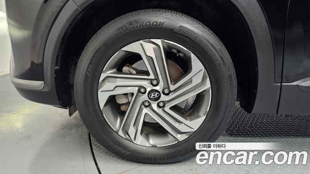 Hyundai Santafe 2023 — photo 5
