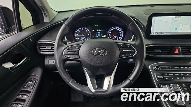 Hyundai Santafe 2023 — photo 13