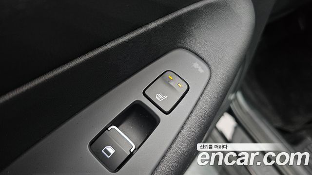Hyundai Santafe 2023 — photo 19