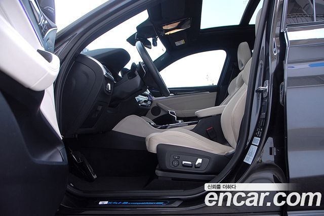BMW X4M 2021 — photo 14