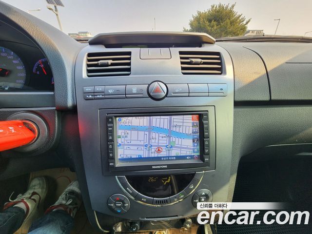 KG Mobility Rexton 2011 — photo 10