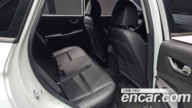 Hyundai Kona 2018 — photo 18