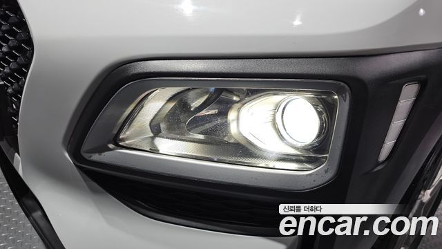 Hyundai Kona 2018 — photo 8