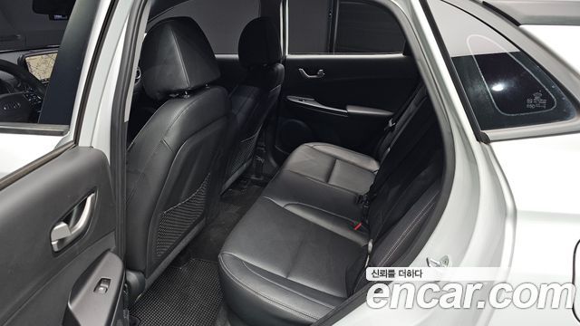 Hyundai Kona 2018 — photo 16