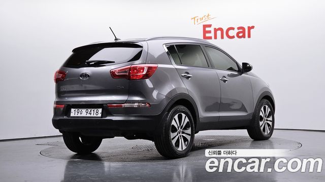 Kia Sportage 2012 — photo 2