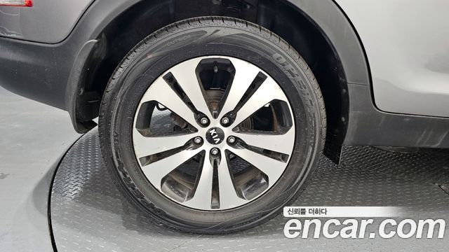 Kia Sportage 2012 — photo 5