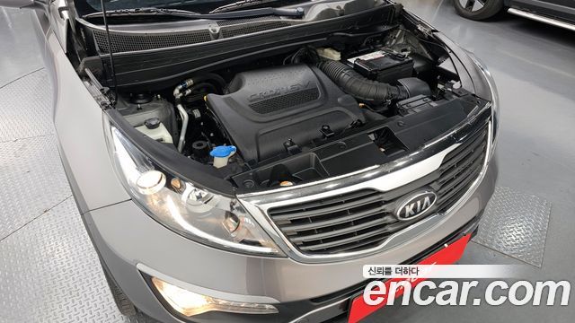 Kia Sportage 2012 — photo 6