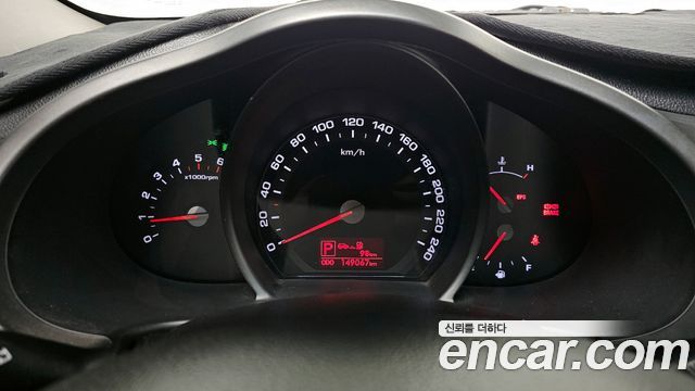 Kia Sportage 2012 — photo 11