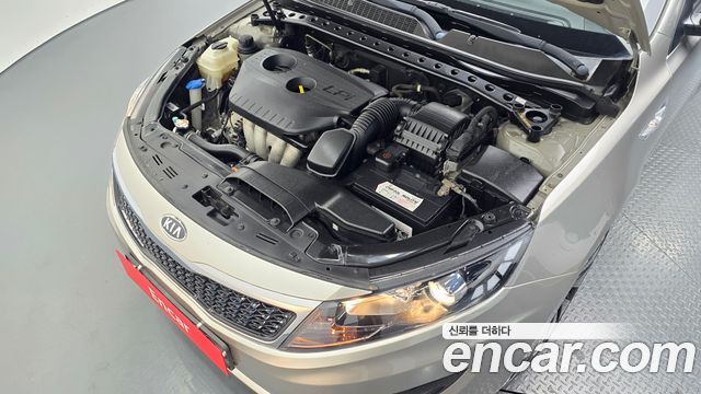 Kia K5 2013 — photo 6