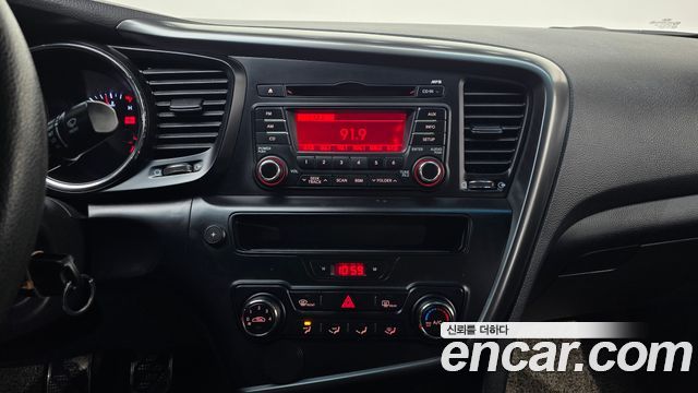 Kia K5 2013 — photo 21