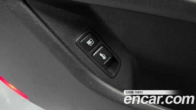 Kia K5 2013 — photo 27
