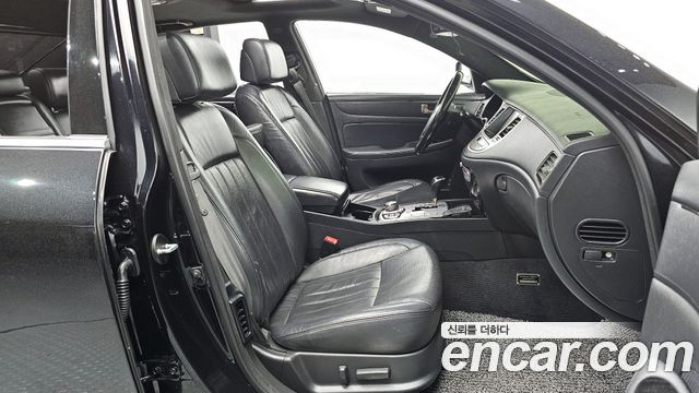 Hyundai Genesis 2012 — photo 12