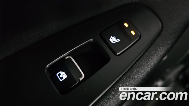 Hyundai Santafe 2021 — photo 18