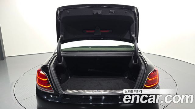Kia K9 2019 — photo 26