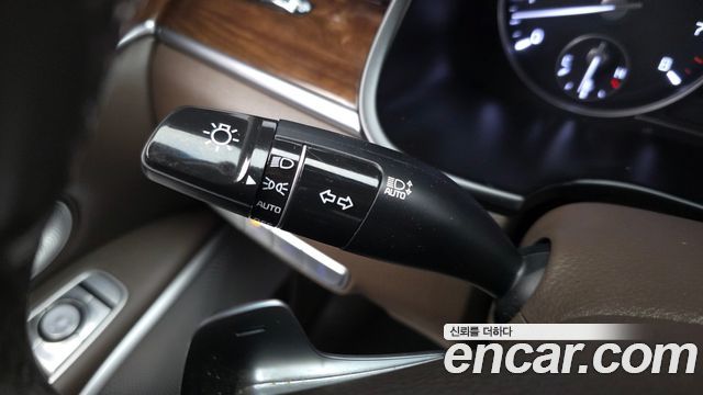 Kia K9 2019 — photo 29