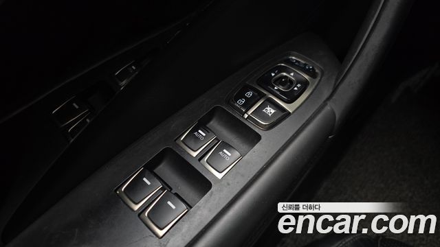 Hyundai Grandeur 2014 — photo 17