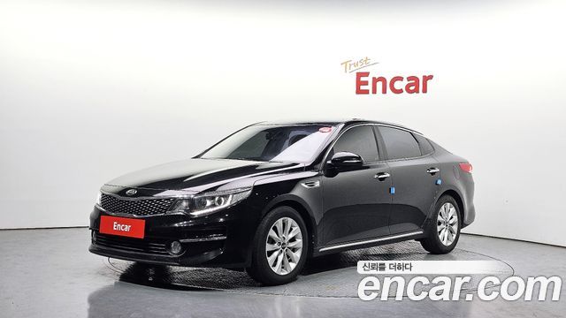 Kia K5 2017 — photo 1