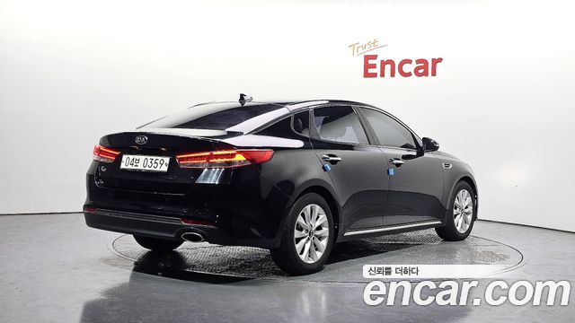 Kia K5 2017 — photo 2