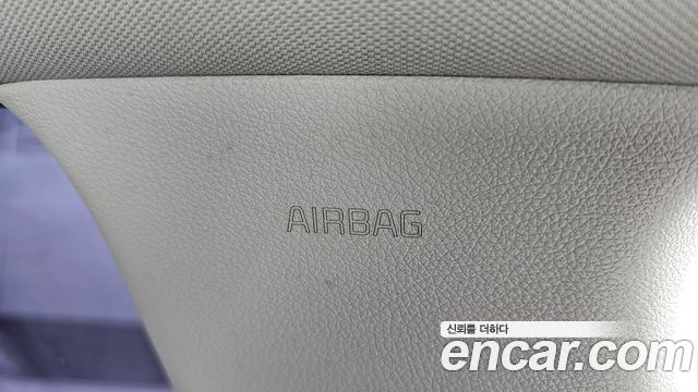 Kia K5 2017 — photo 29