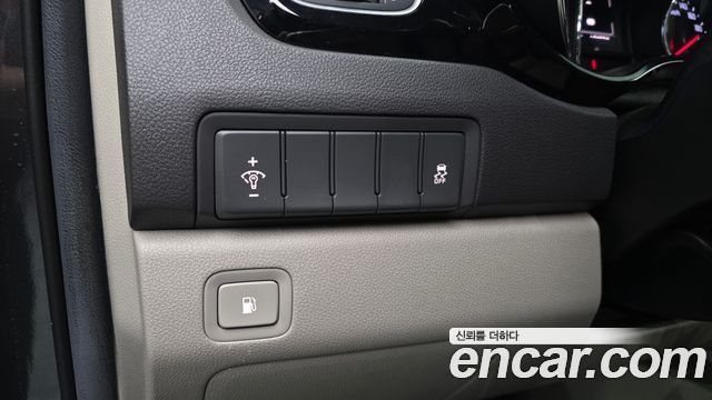 Kia Canival 2016 — photo 13