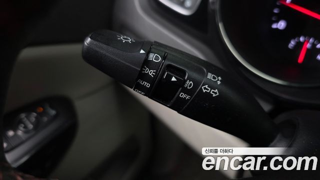 Kia Canival 2016 — photo 15