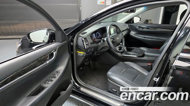 Hyundai Grandeur 2018 — photo 13