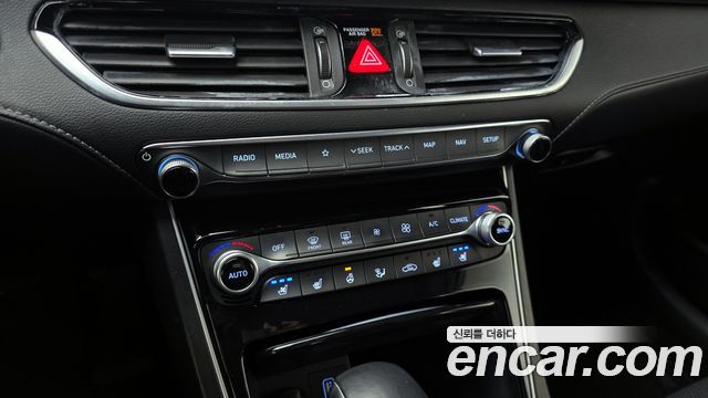 Hyundai Grandeur 2018 — photo 24