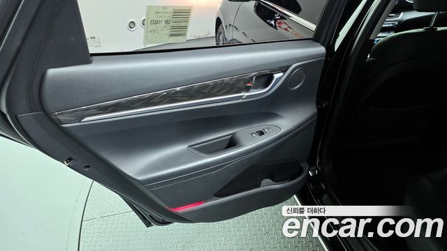Hyundai Grandeur 2018 — photo 15