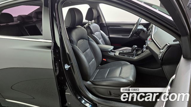 Hyundai Grandeur 2018 — photo 16