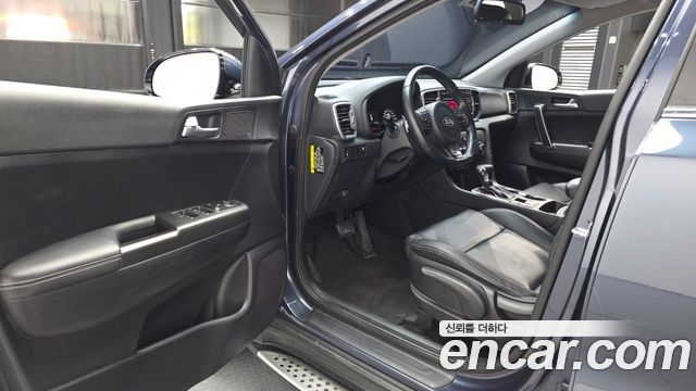 Kia Sportage 2016 — photo 13