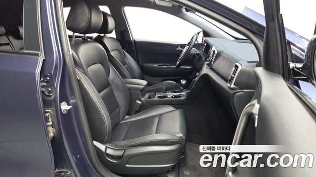Kia Sportage 2016 — photo 17