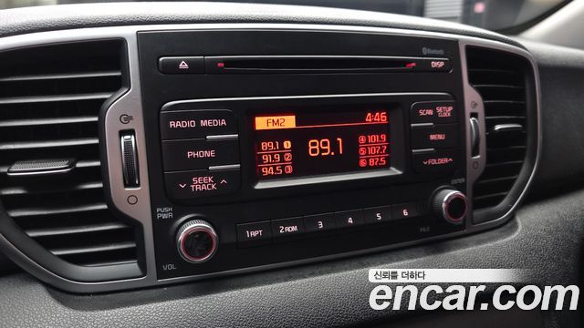 Kia Sportage 2016 — photo 20