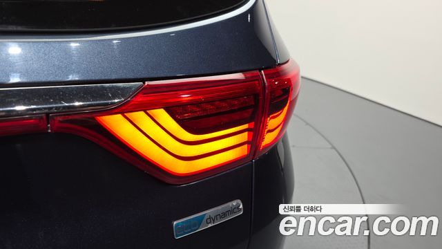 Kia Sportage 2016 — photo 9
