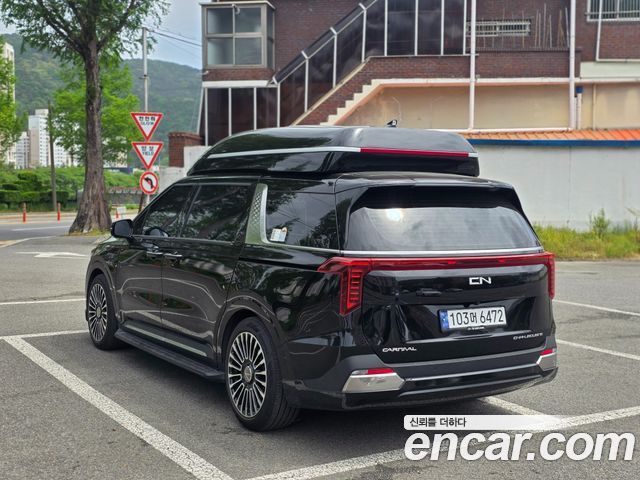 Kia Canival 2024 — photo 2