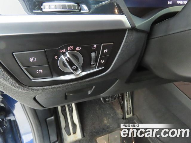 BMW X4 2021 — photo 11