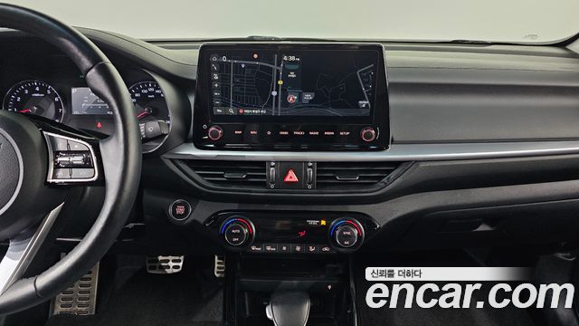Kia K3 2024 — photo 24