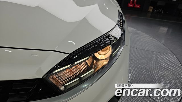 Kia K3 2024 — photo 8